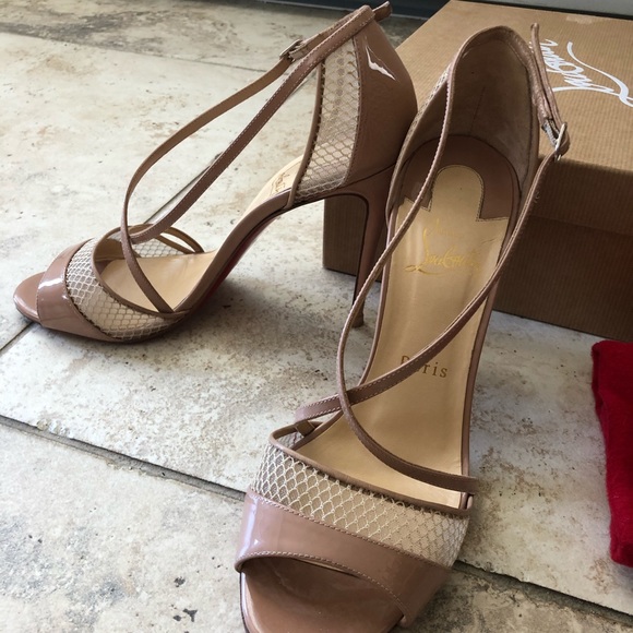‼️CHRISTIAN LOUBOUTIN HEELS‼️ - Picture 5 of 8